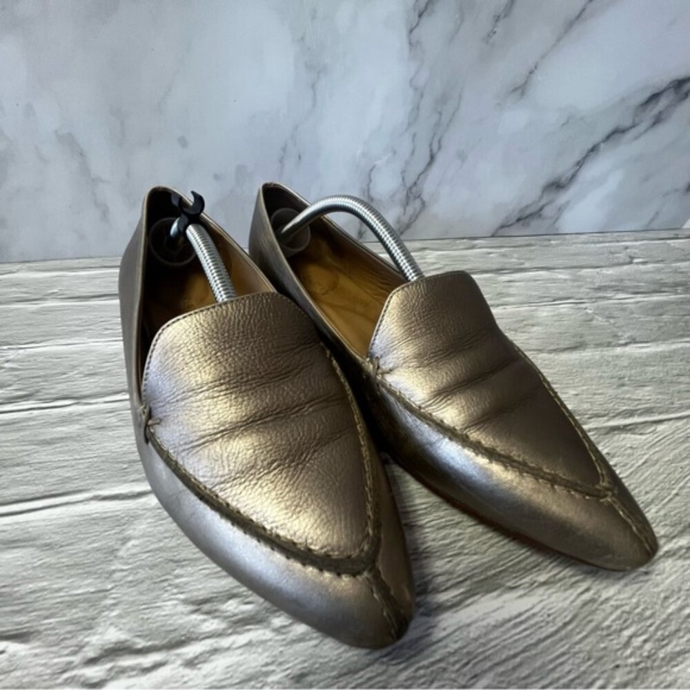 Elegant Women's Loafers in Metallic Brown